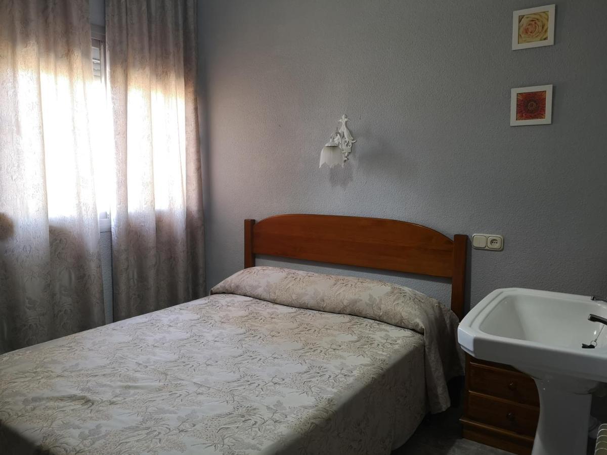 Hostal Pension Rosada Santafé Zewnętrze zdjęcie