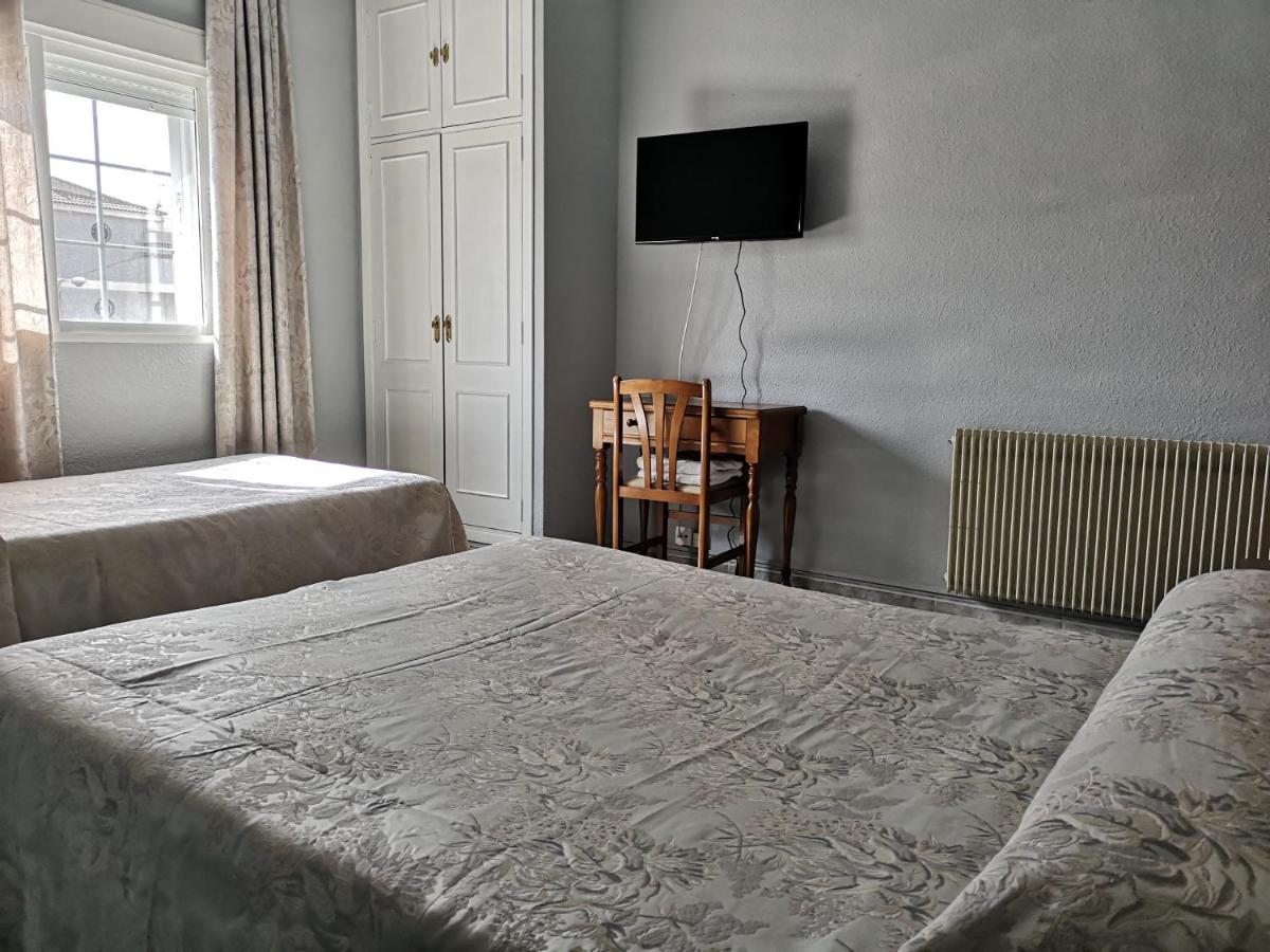 Hostal Pension Rosada Santafé Zewnętrze zdjęcie